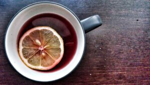 口臭の原因は舌と歯周病にあるのか？