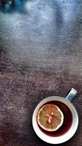 舌苔による口臭のネバつき、その原因は何ですか？