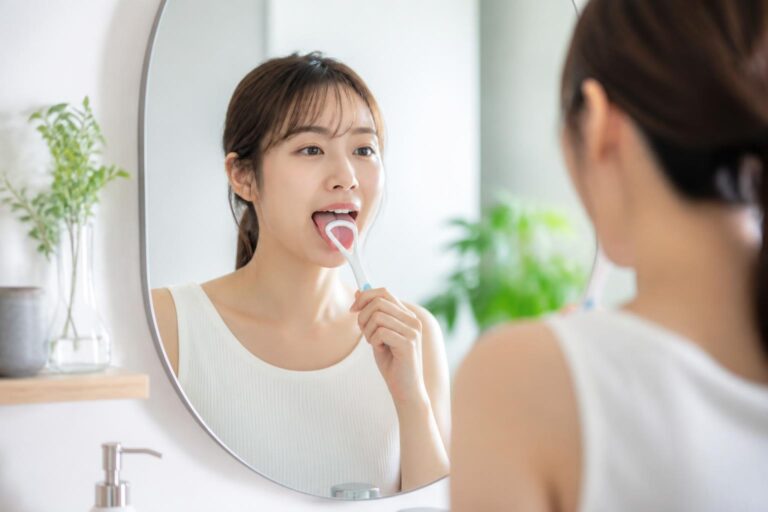 舌苔が正常か異常かの見分け方は？